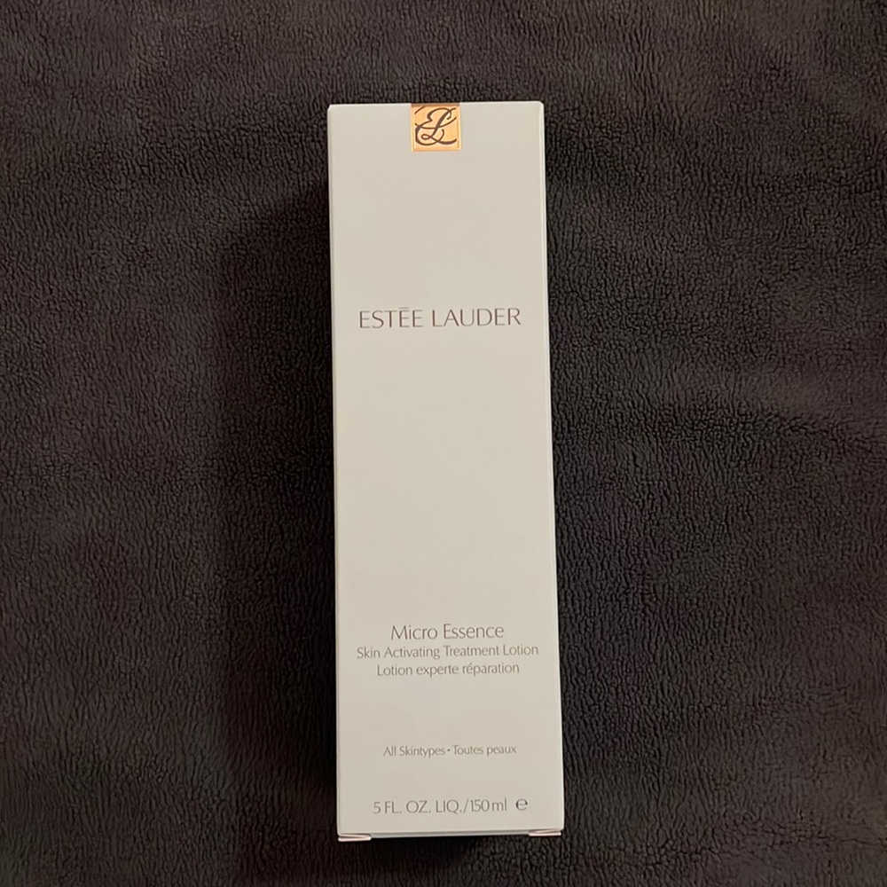 ESTEE LAUDER Micro Essence Skin Activating Treatment Lotion / 5 oz